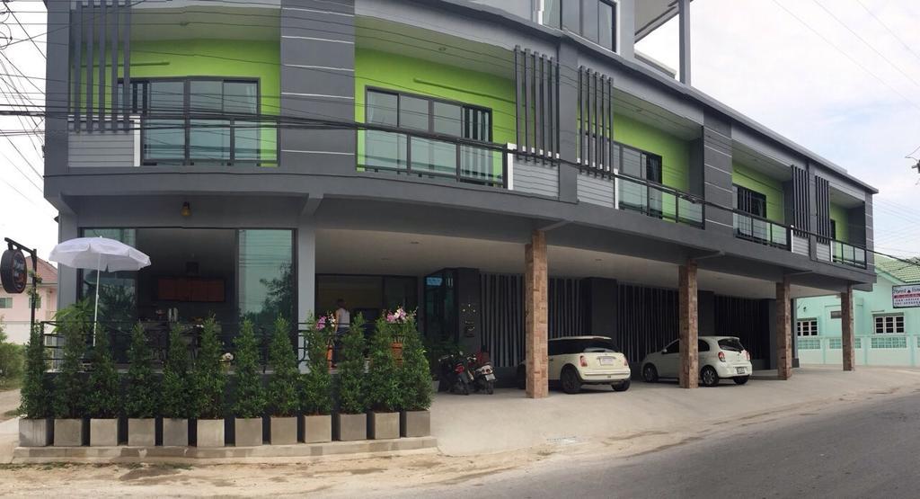 Moment House Hua Hin Hostel Exterior foto